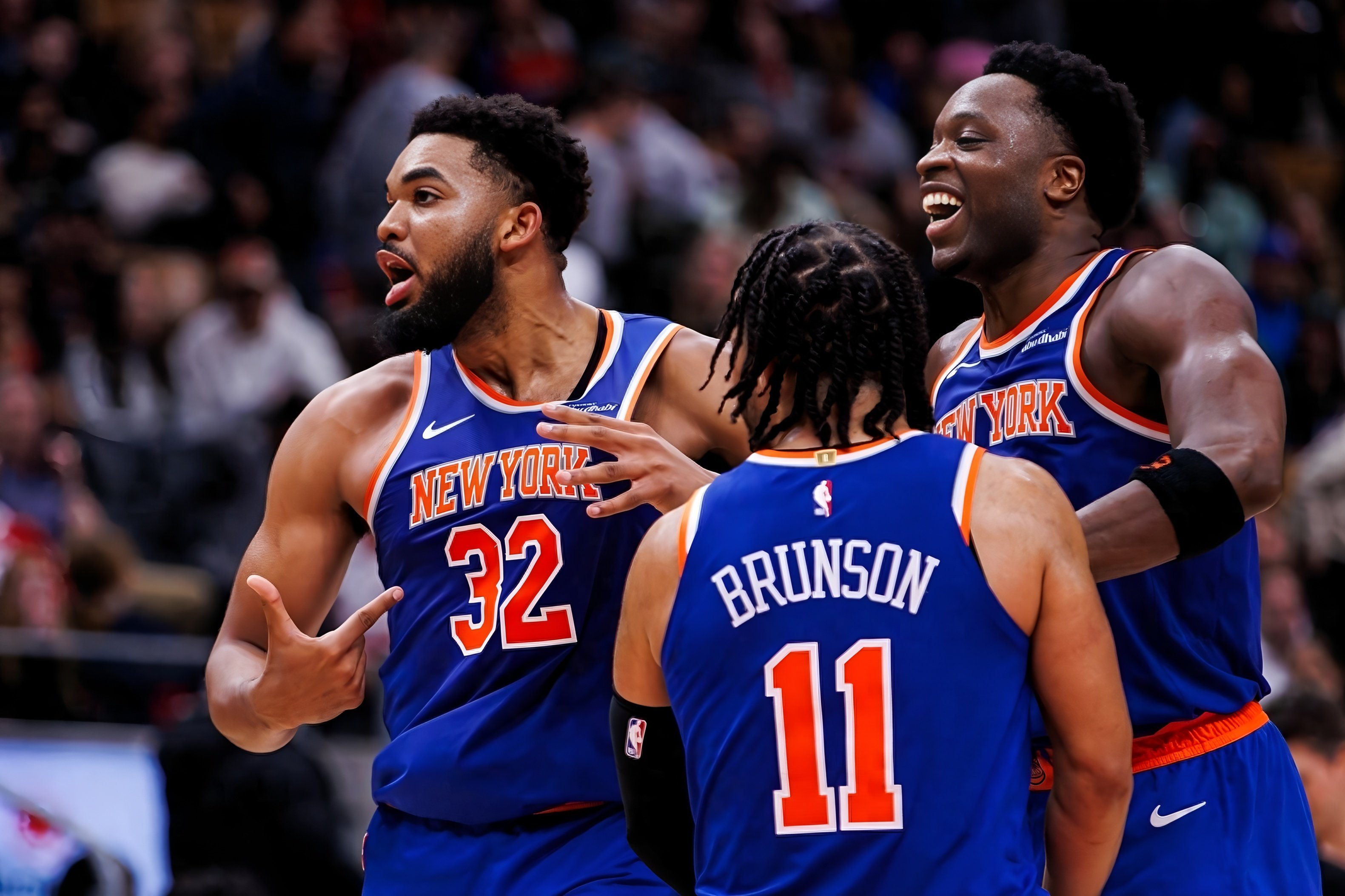 雷竞技app-刚刚！密尔沃基雄鹿集结日复出首秀费德勒关键节点挺进下一轮，菲尼克斯太阳围绕欧联状态回暖 