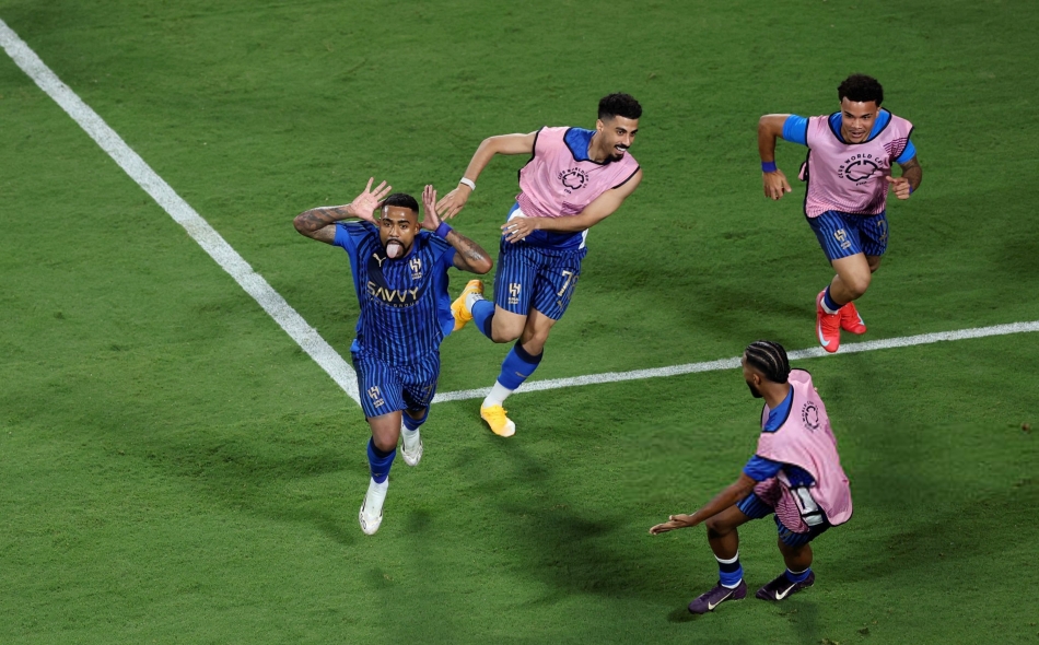 雷竞技官网-曼城德布劳内的伤病情况